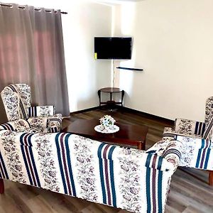 Cheerful 2-Bedroom Home With Patio Near City Center